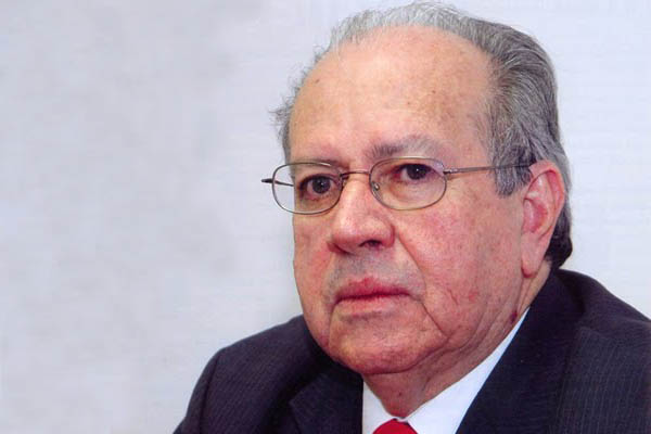 José de Assis Tito é jornalista e publicitário