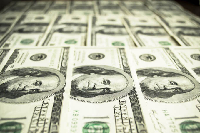 Quase três quartos dos entrevistados avaliam empresas de emergentes como seu investimento "menos favorito"(iStockphoto/Getty Images)