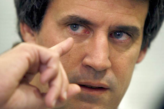 Titular da Fazenda argentino, Alfonso Prat-Gay, estimou dívida em 5 bilhões de dólares (Jornal La Nación)