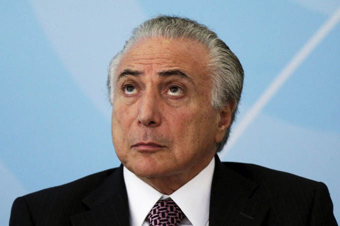 O vice-presidente Michel Temer (PMDB) pode ser envolvido no processo de impeachment de Dilma Rousseff, caso se comprove que ele também cometeu crime de responsabilidade (Ueslei Marcelino/Reuters)