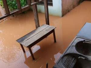 Mais de 60 casas ficaram alagadas (Foto: Gez Botelho/ Arquivo Pessoal)