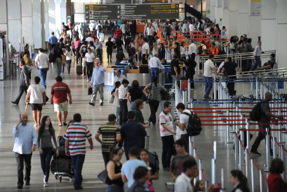 Com os Jogos Olímpicos, quase três milhões de passageiros desembarcaram em nove aeroportos brasileiros FABIO RODRIGUES-POZZEBOM/ABR