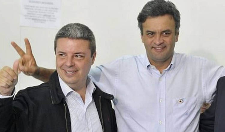Os senadores Antonio Anastasia e Aécio Neves, ambos do PSDB, são os favoritos dos mineiros para o Governo de Minas nas eleições 2018 (foto: Pedro Vilella/Agência O GLOBO | Reprodução de O GLOBO)